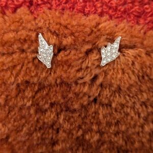 Pierced earrings with rhinestones